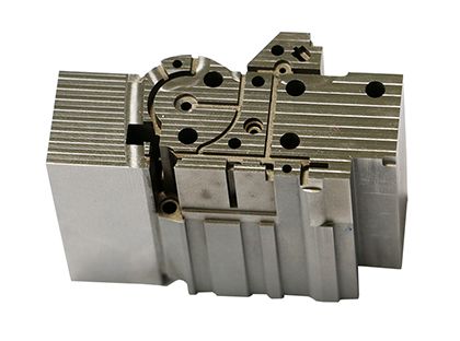 مكونات القالب