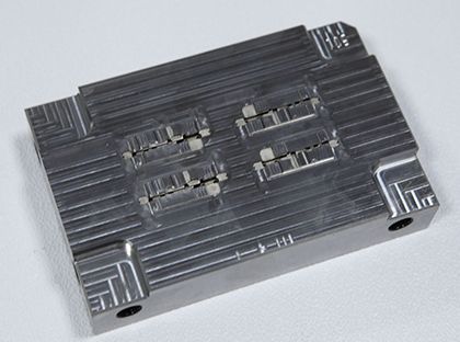 مكونات القالب