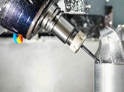 5 محاور التصنيع باستخدام الحاسب الآلي