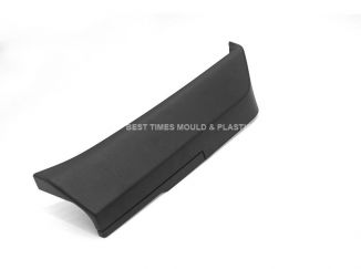 Plastic injection molding part