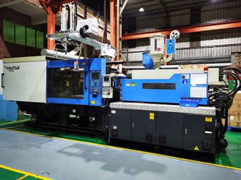 ماكينة حقن بلاستيك 2 كيلو