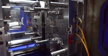 صب حقن طلقة