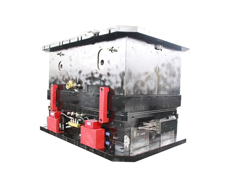 قالب بلاستيك تلقائي